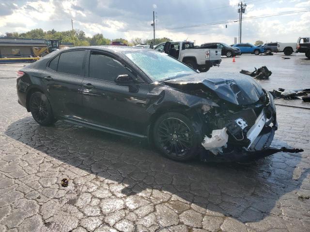 4T1G11AK5LU393438 - 2020 TOYOTA CAMRY SE BLACK photo 4