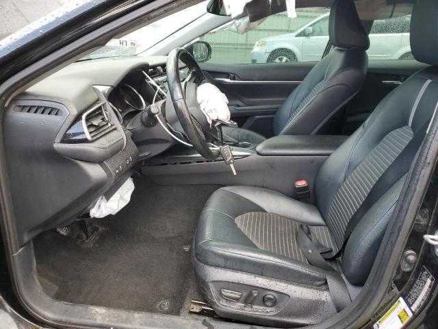 4T1G11AK5LU393438 - 2020 TOYOTA CAMRY SE BLACK photo 7