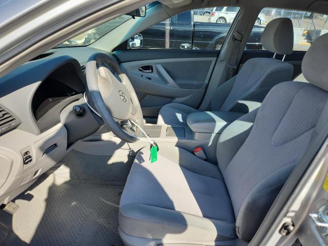 4T4BF3EK7BR179864 - 2011 TOYOTA CAMRY BASE فضي صورة 7