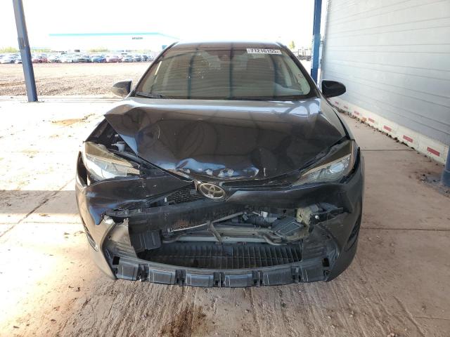 5YFBURHE4JP789004 - 2018 TOYOTA COROLLA L BLACK photo 5