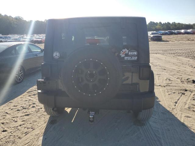 1C4AJWAG4JL891832 - 2018 JEEP WRANGLER SPORT GRAY photo 6
