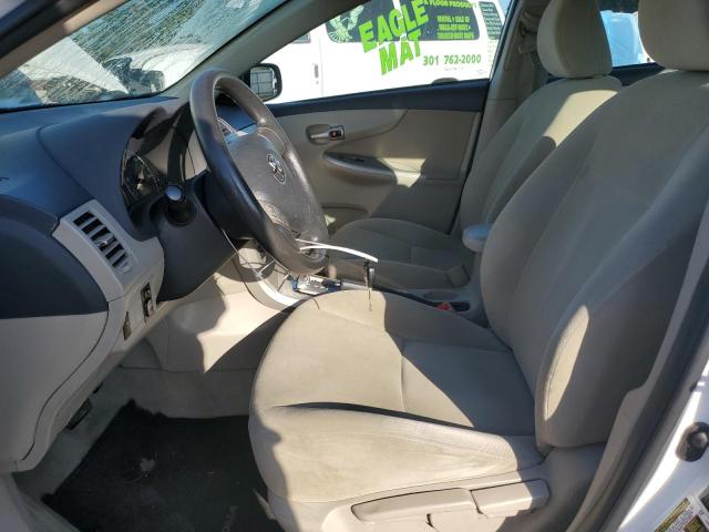 2T1BU4EE9CC757935 - 2012 TOYOTA COROLLA BASE Biały zdjęcie 7