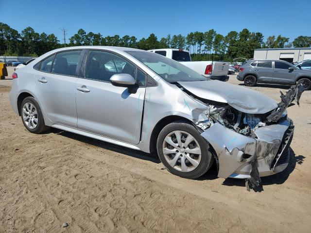 5YFEPMAE1MP182628 - 2021 TOYOTA COROLLA LE 银色 照片 4