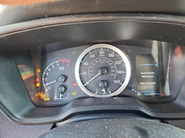 5YFEPMAE1MP182628 - 2021 TOYOTA COROLLA LE 银色 照片 9