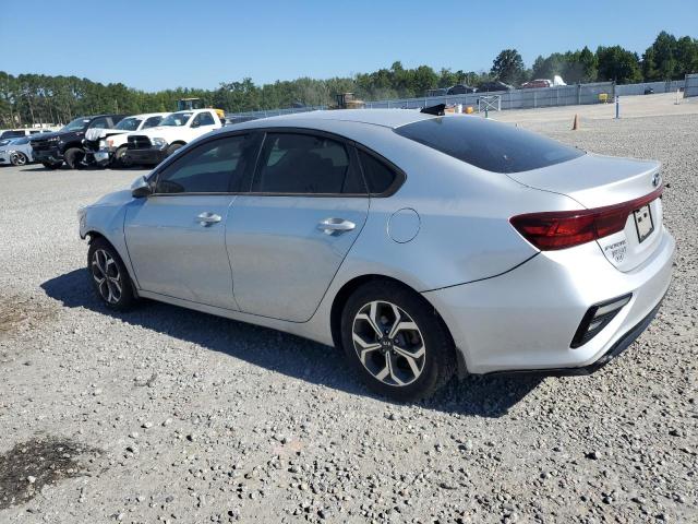 3KPF24AD7ME290912 - 2021 KIA FORTE FE SILVER photo 2