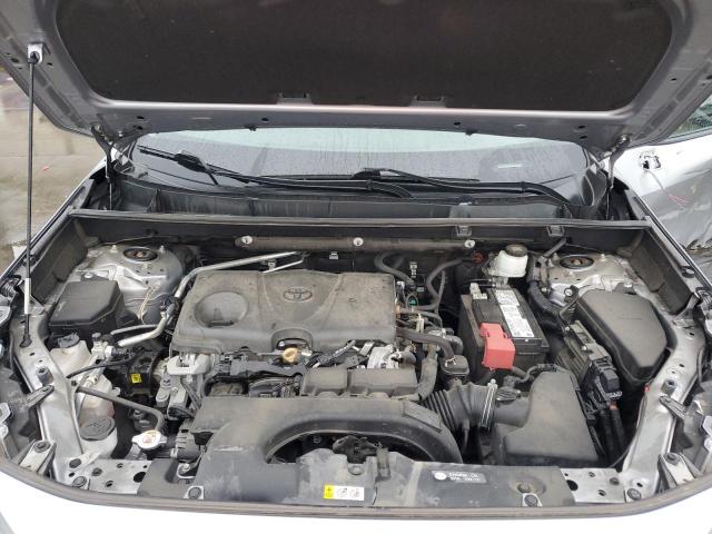 2T3H1RFV3MC125696 - 2021 TOYOTA RAV4 LE SILVER photo 12