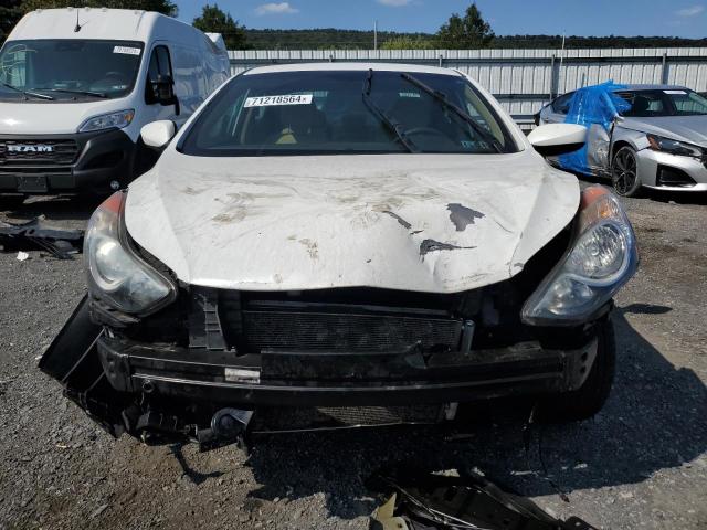 5NPDH4AE9DH385465 - 2013 HYUNDAI ELANTRA GLS WHITE photo 5