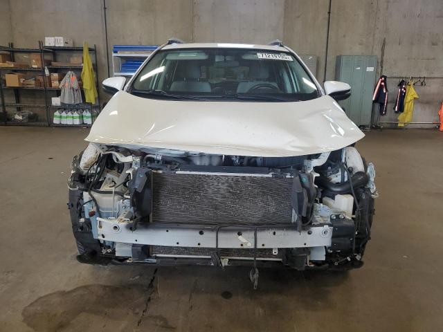 JTMWFREV4GJ064029 - 2016 TOYOTA RAV4 XLE WHITE photo 5