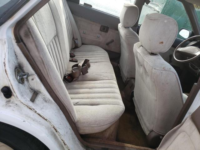 1Y1SK5461LZ165226 - 1990 GEO PRIZM BASE WHITE photo 10