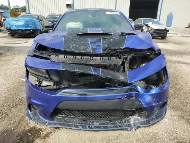 2C3CDXL90GH185892 - 2016 DODGE CHARGER SRT HELLCAT BLUE photo 5