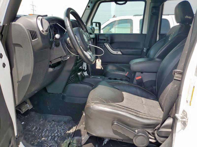 1C4BJWDG2FL573344 - 2015 JEEP WRANGLER U SPORT 白色 照片 7