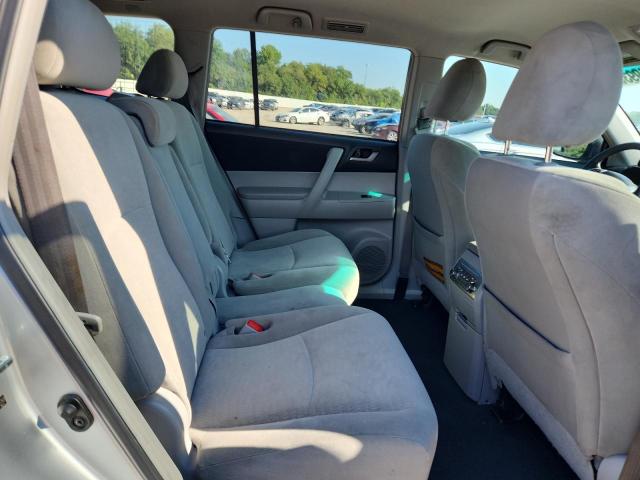 5TDZA3EH6CS025149 - 2012 TOYOTA HIGHLANDER BASE فضي صورة 11