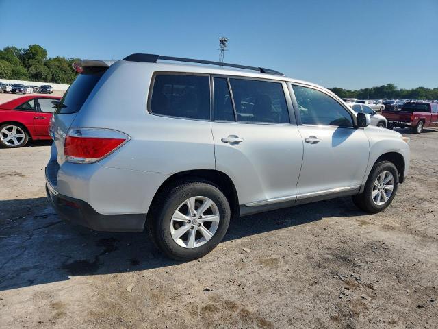 5TDZA3EH6CS025149 - 2012 TOYOTA HIGHLANDER BASE فضي صورة 3