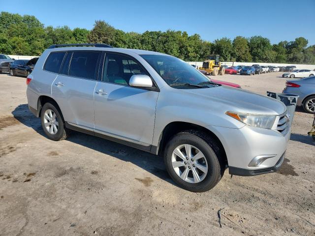 5TDZA3EH6CS025149 - 2012 TOYOTA HIGHLANDER BASE فضي صورة 4
