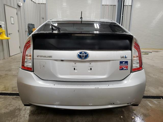 JTDKN3DU3F1924430 - 2015 TOYOTA PRIUS SILVER photo 6