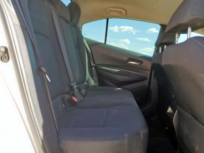 5YFEPMAE0MP170485 - 2021 TOYOTA COROLLA LE WHITE photo 10