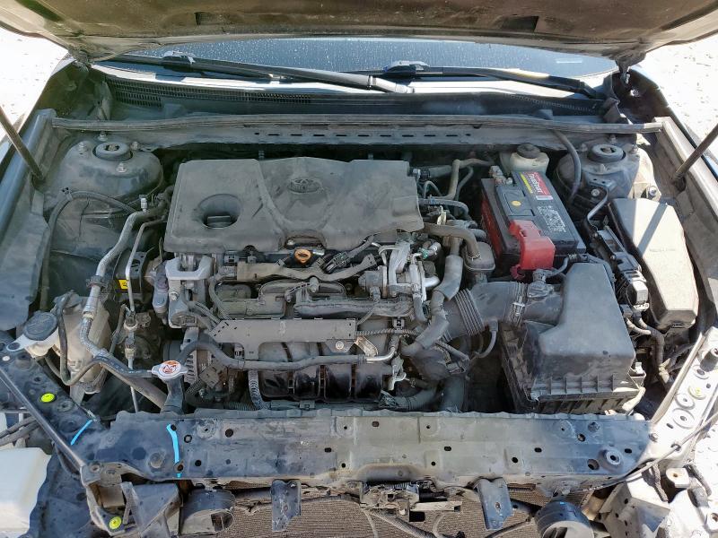 4T1B11HK2JU139473 - 2018 TOYOTA CAMRY L BLACK photo 11