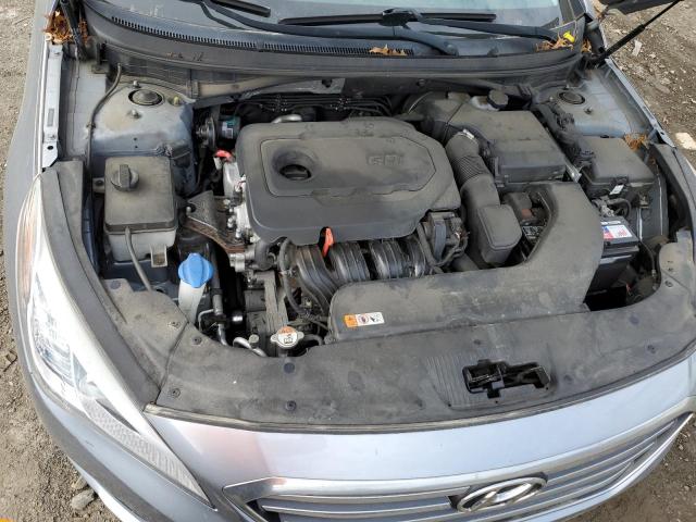 5NPE24AF6FH216859 - 2015 HYUNDAI SONATA SE SILVER photo 11