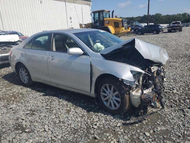 4T1BF3EK9AU040442 - 2010 TOYOTA CAMRY BASE ვერცხლისფერი ფოტო 4