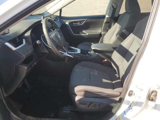 2T3P1RFV7KW003835 - 2019 TOYOTA RAV4 XLE WHITE photo 7