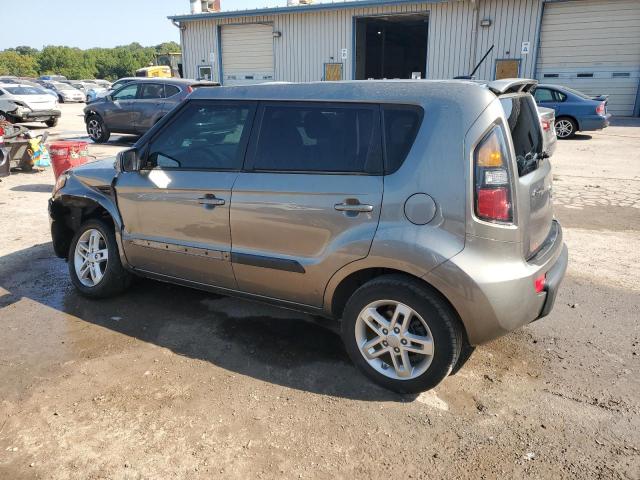 KNDJT2A26B7299690 - 2011 KIA SOUL + GRAY photo 2