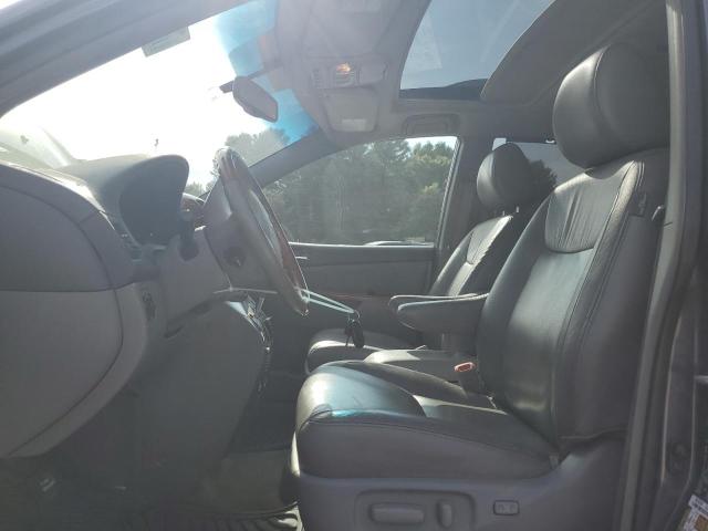 5TDDK4CC9AS029830 - 2010 TOYOTA SIENNA XLE GRAY photo 7