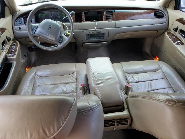 1LNHM81W9XY673756 - 1999 LINCOLN TOWN CAR EXECUTIVE WHITE photo 8