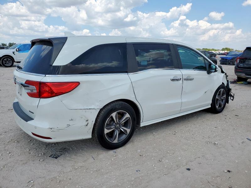 5FNRL6H82KB005409 - 2019 HONDA ODYSSEY TOURING WHITE photo 3