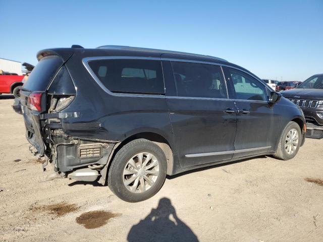 2C4RC1EG8JR108416 - 2018 CHRYSLER PACIFICA TOURING L PLUS BLACK photo 3