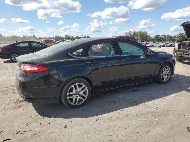 3FA6P0H76GR250382 - 2016 FORD FUSION SE BLACK photo 3