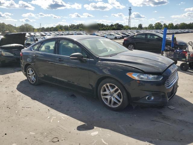 3FA6P0H76GR250382 - 2016 FORD FUSION SE BLACK photo 4