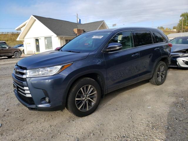 5TDJZRFH1HS512323 - 2017 TOYOTA HIGHLANDER SE BLUE photo 1