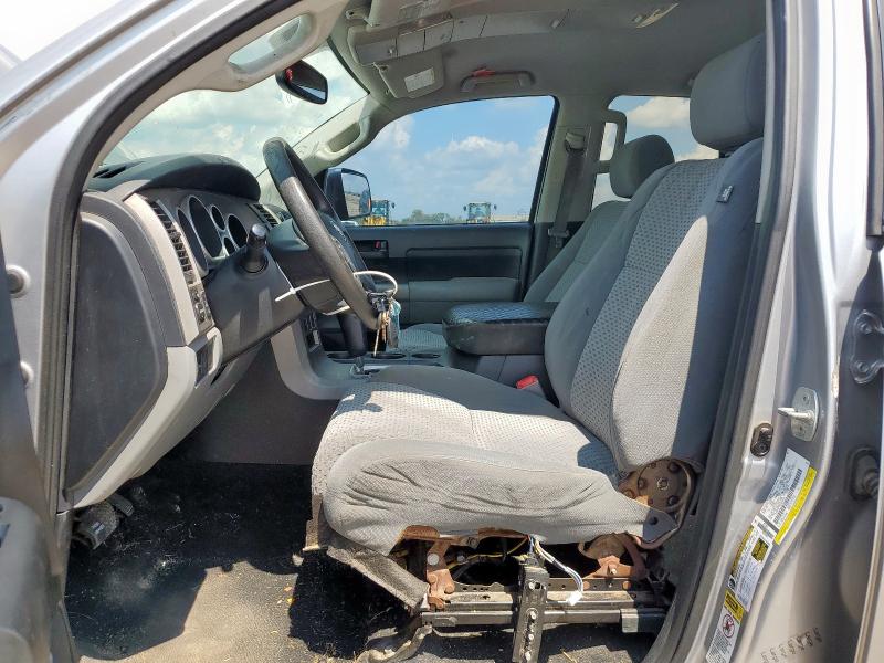 5TFRM5F19DX062924 - 2013 TOYOTA TUNDRA DOUBLE CAB SR5 SILVER photo 7