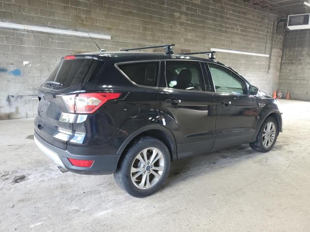 1FMCU0GD3HUC06200 - 2017 FORD ESCAPE SE BLACK photo 3