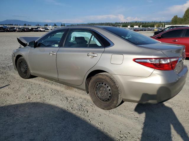 4T4BF1FKXFR458587 - 2015 TOYOTA CAMRY LE SILVER photo 2