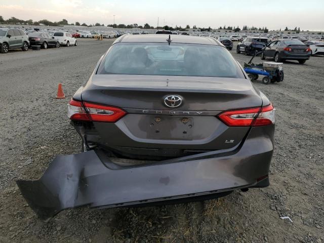 4T1C11AK6LU984229 - 2020 TOYOTA CAMRY LE GRAY photo 6