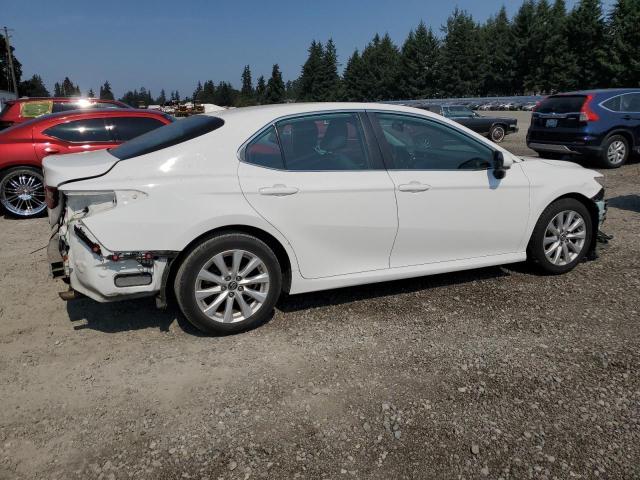 4T1B11HKXKU839730 - 2019 TOYOTA CAMRY L WHITE photo 3