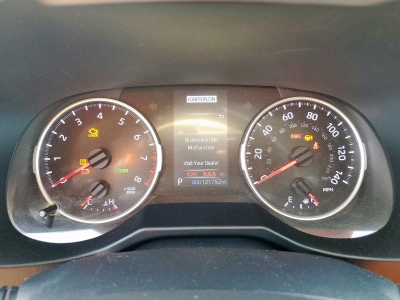 2T3W1RFV8LC058843 - 2020 TOYOTA RAV4 XLE SILVER photo 9