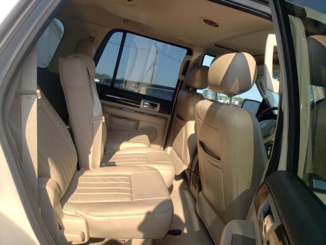 5LMFU28526LJ27018 - 2006 LINCOLN NAVIGATOR ბეჟი ფოტო 11