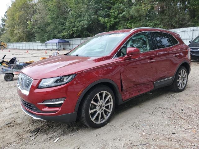 5LMCJ3C98KUL25585 - 2019 LINCOLN MKC RESERVE BURGUNDY photo 1