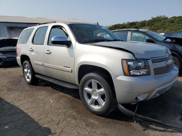 1GNFK13077J396722 - 2007 CHEVROLET TAHOE K1500 SILVER photo 4