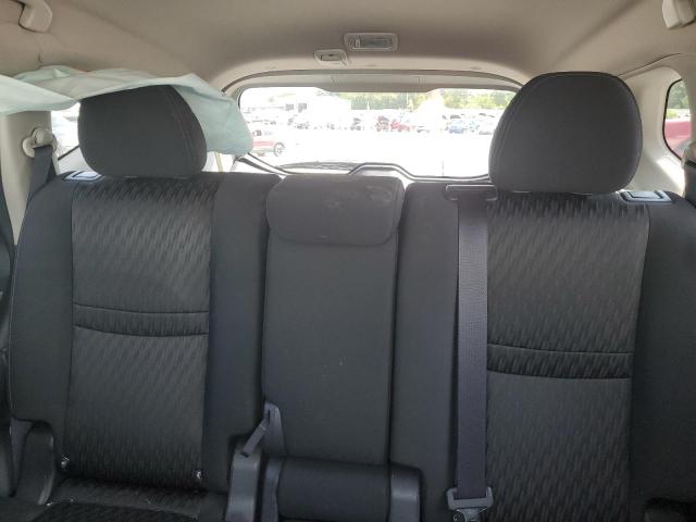 KNMAT2MT7HP573007 - 2017 NISSAN ROGUE S SILVER photo 10