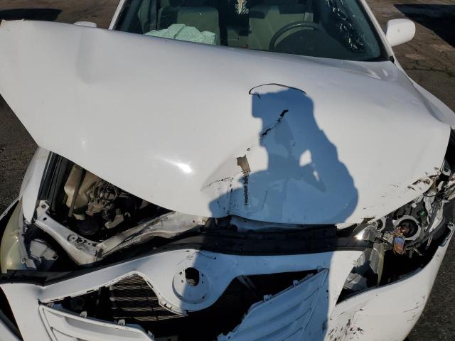 4T1BE46K99U826437 - 2009 TOYOTA CAMRY BASE WHITE photo 11