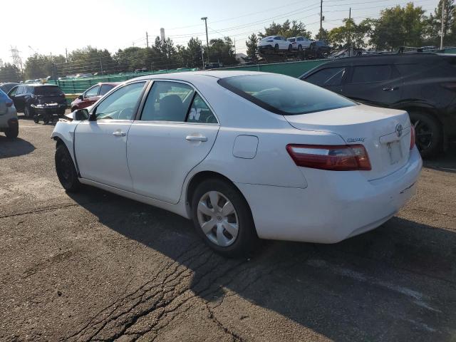 4T1BE46K99U826437 - 2009 TOYOTA CAMRY BASE WHITE photo 2
