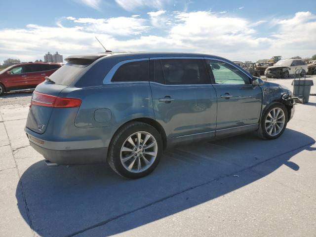 2LMHJ5AT6ABJ20486 - 2010 LINCOLN MKT BLUE photo 3