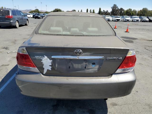 4T1BE32K45U522538 - 2005 TOYOTA CAMRY LE GRAY photo 6