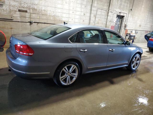 1VWBN7A39EC035666 - 2014 VOLKSWAGEN PASSAT SE GRAY photo 3