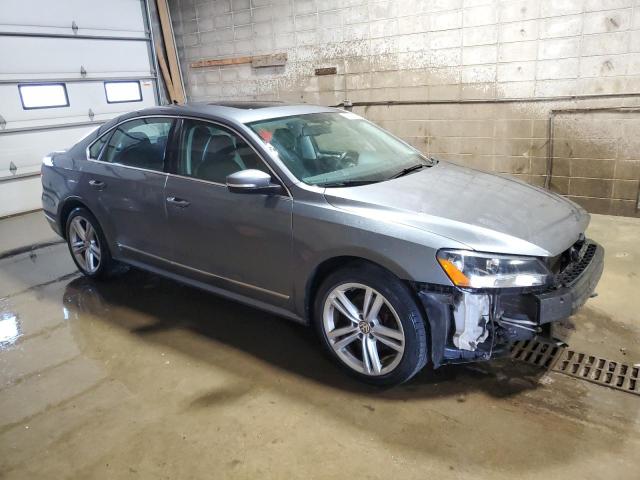 1VWBN7A39EC035666 - 2014 VOLKSWAGEN PASSAT SE GRAY photo 4