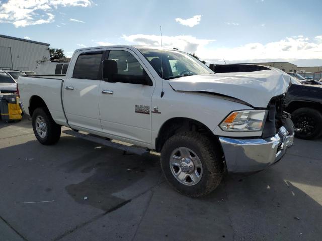 3C6UR5DL6JG394973 - 2018 RAM 2500 SLT WHITE photo 4