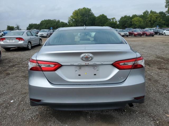 4T1B11HKXKU830171 - 2019 TOYOTA CAMRY L SILVER photo 6